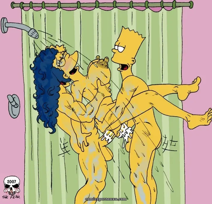 En la Playa con Marge (Milhouse Penetra a Marge Simpson) - Página 13